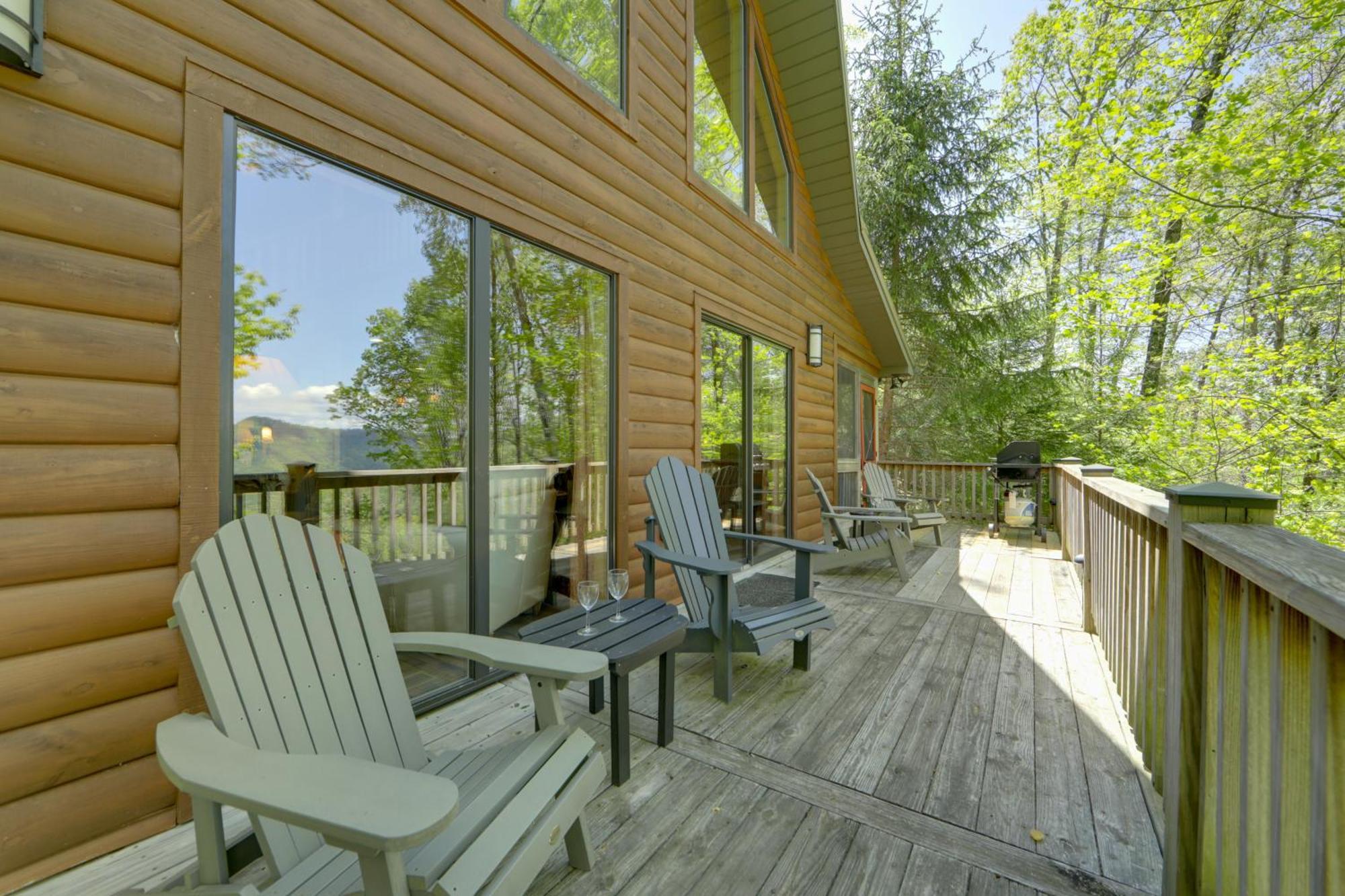 Bryson City Cabin With Hot Tub And Mountain Views! Extérieur photo